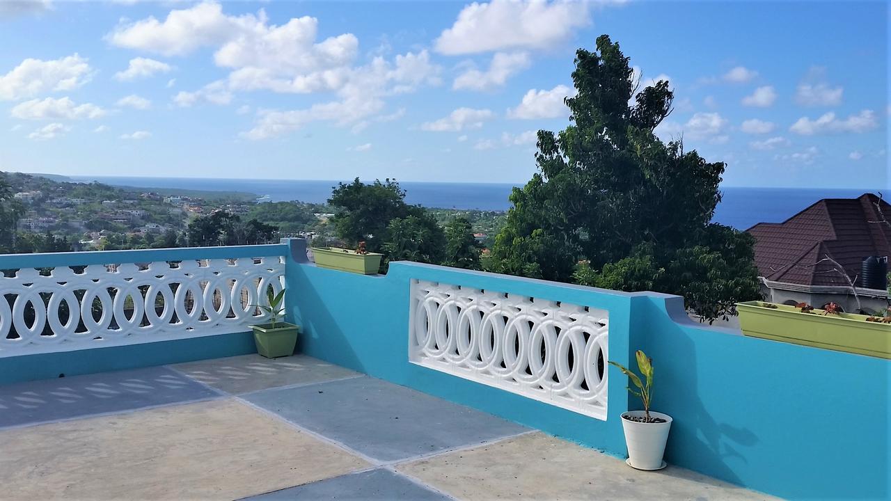Bailey'S Bed And Breakfast Runaway Bay Kültér fotó