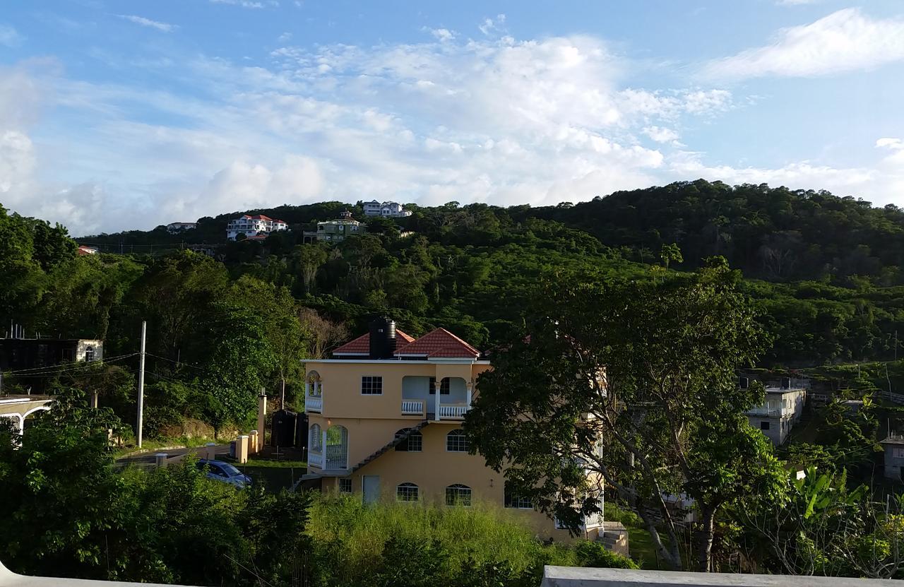 Bailey'S Bed And Breakfast Runaway Bay Kültér fotó