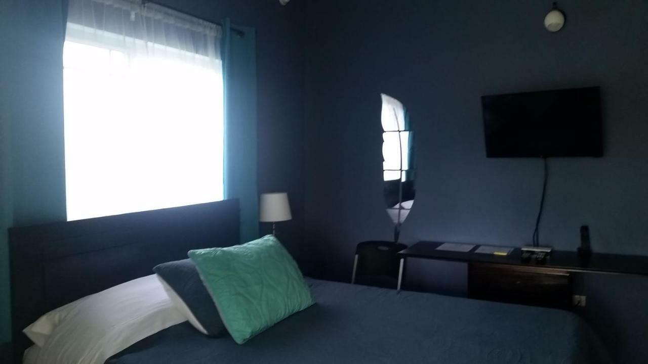 Bailey'S Bed And Breakfast Runaway Bay Kültér fotó